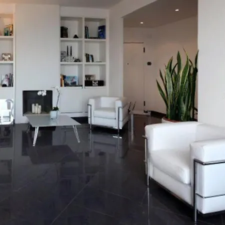 Apartament Attico Grattacielo *